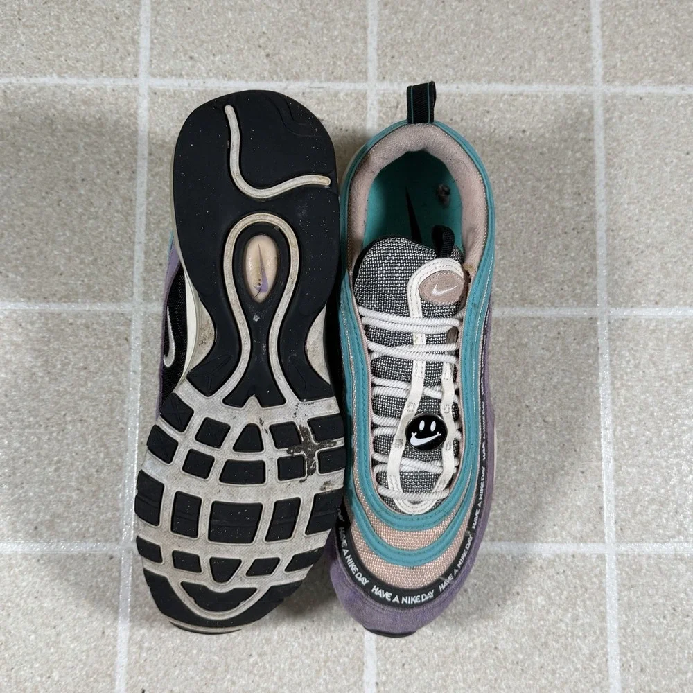 Nike worn but